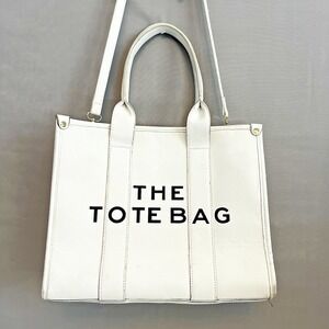 The Totebag Crossbody Bag Tote‎ White Vegan Leather Black Type